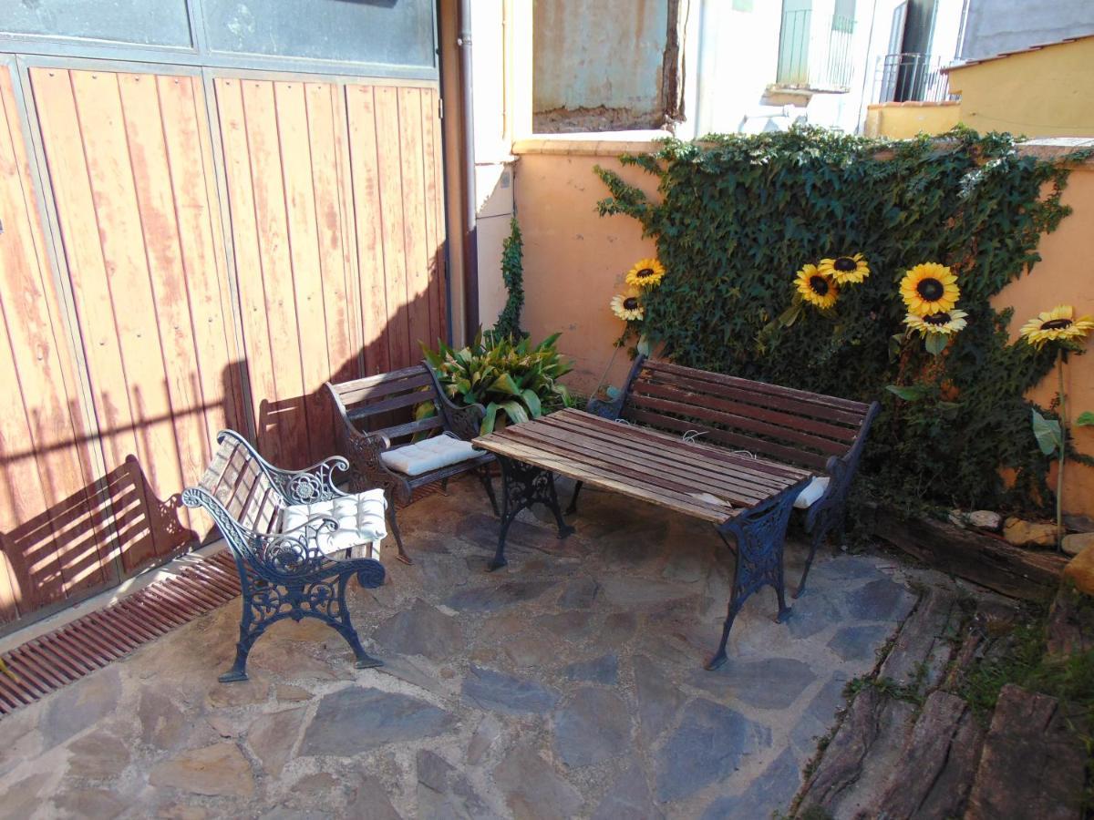Villa Riaza Exterior foto
